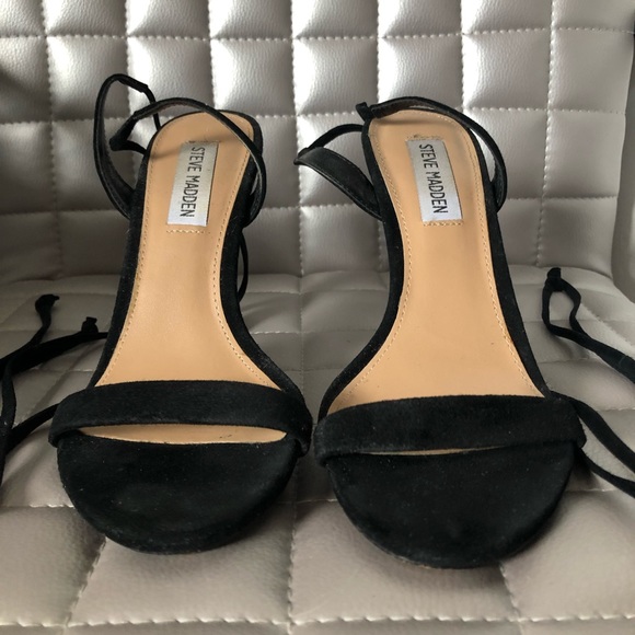 Steve Madden strappy heels - Picture 2 of 4